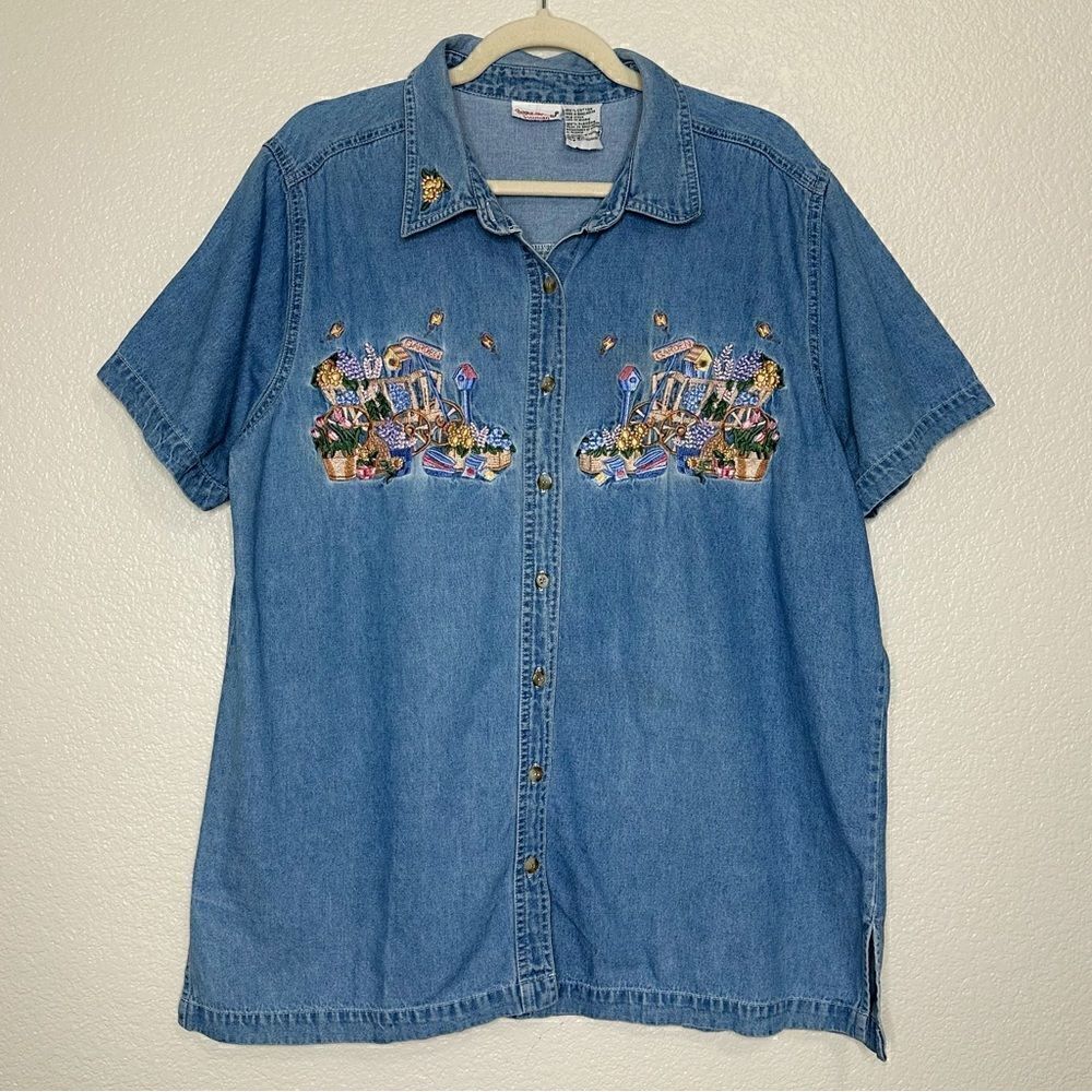 Bobbie Brooks Vintage Blue Denim Embroidered Button Down Shirt